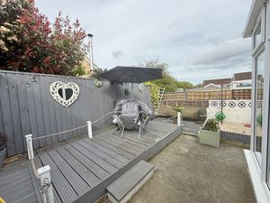 Photo 8- click for photo gallery